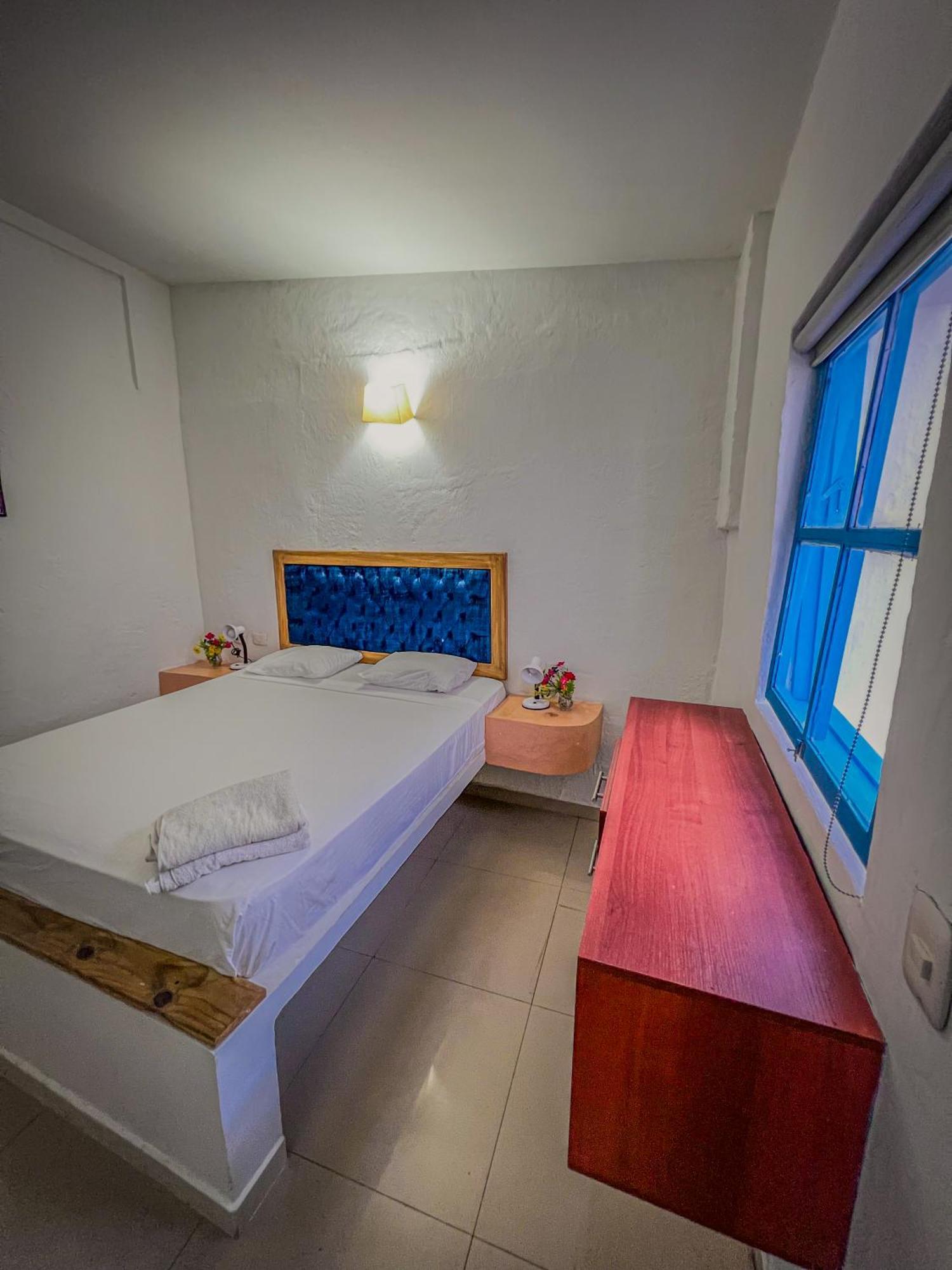 The Blue House Hostel Santa Marta  Esterno foto